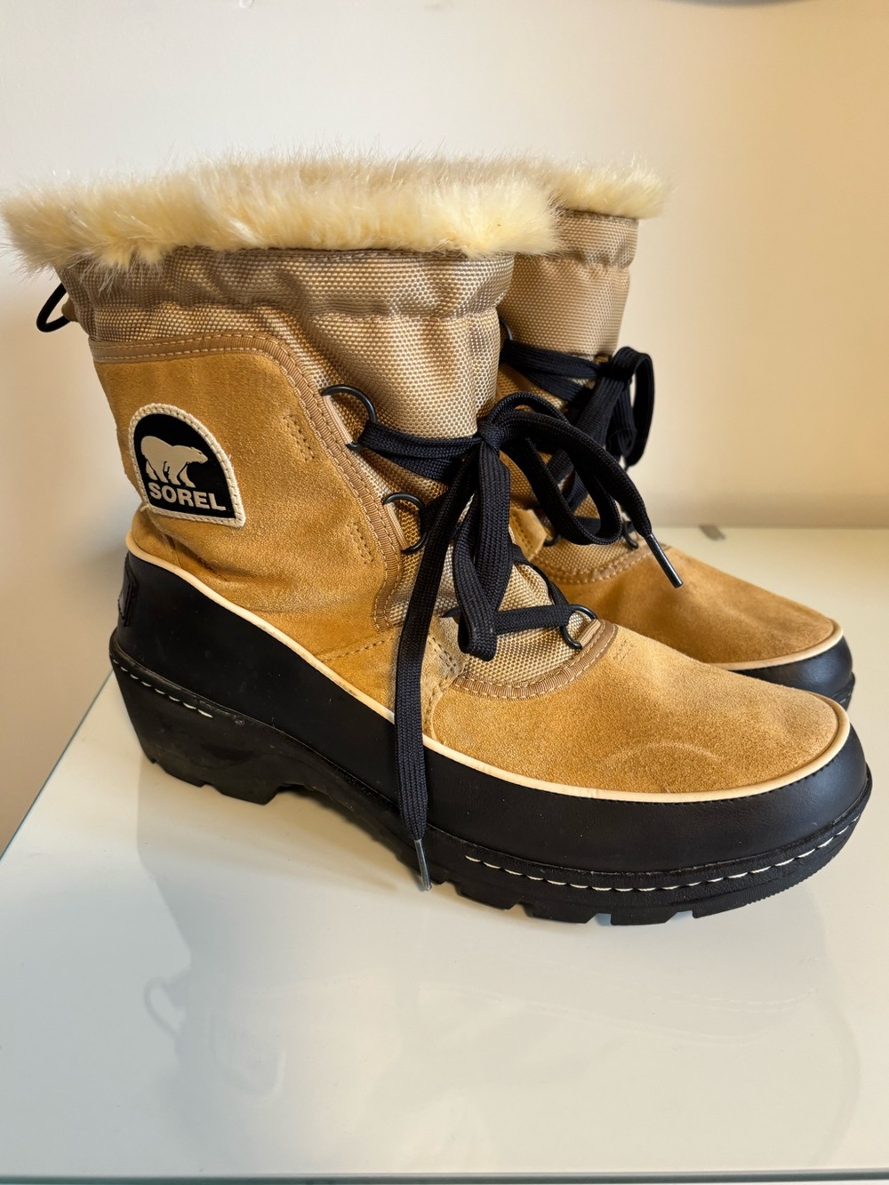 Sorel Tivoli II Snow Boots Women’s 10 - Waterproof Suede Fleece Lined Lace Up